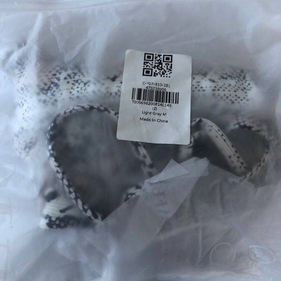 Brand new ZAFUL snake skin one piece bathing suit - Picture 4 of 6